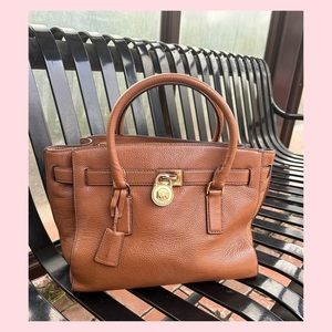 Michael Kors Travel Hamilton